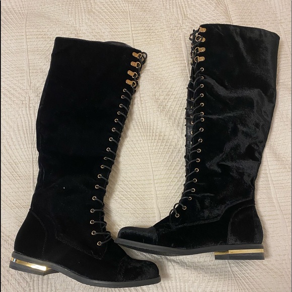 Brand New Shoe Dazzle Velvet Lace up Boots - Picture 1 of 2